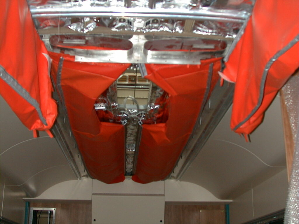 Canali-Microforati-treno-nave-1